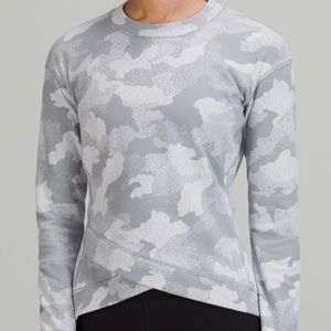 Lululemon crossings long sleeve